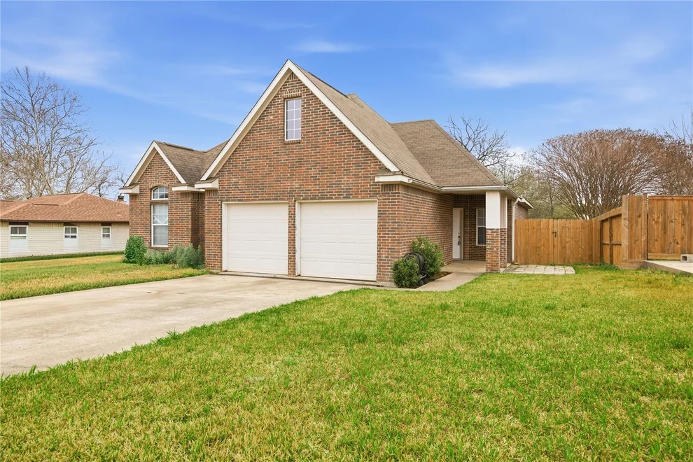 Unit for sale at 13262 Lake Breeze Lane, Willis, TX 77318