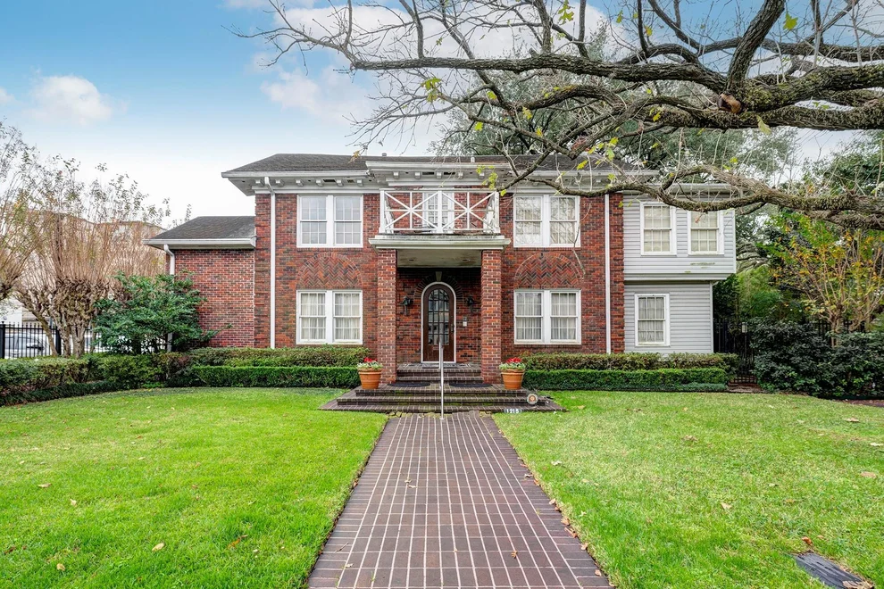 Unit for sale at 1215 Barkdull Street, Houston, TX 77006