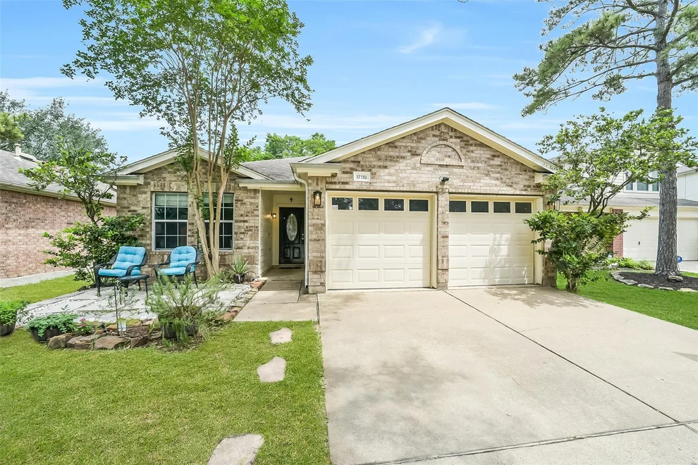 Unit for sale at 17118 Shadow Ledge Drive, Houston, TX 77095