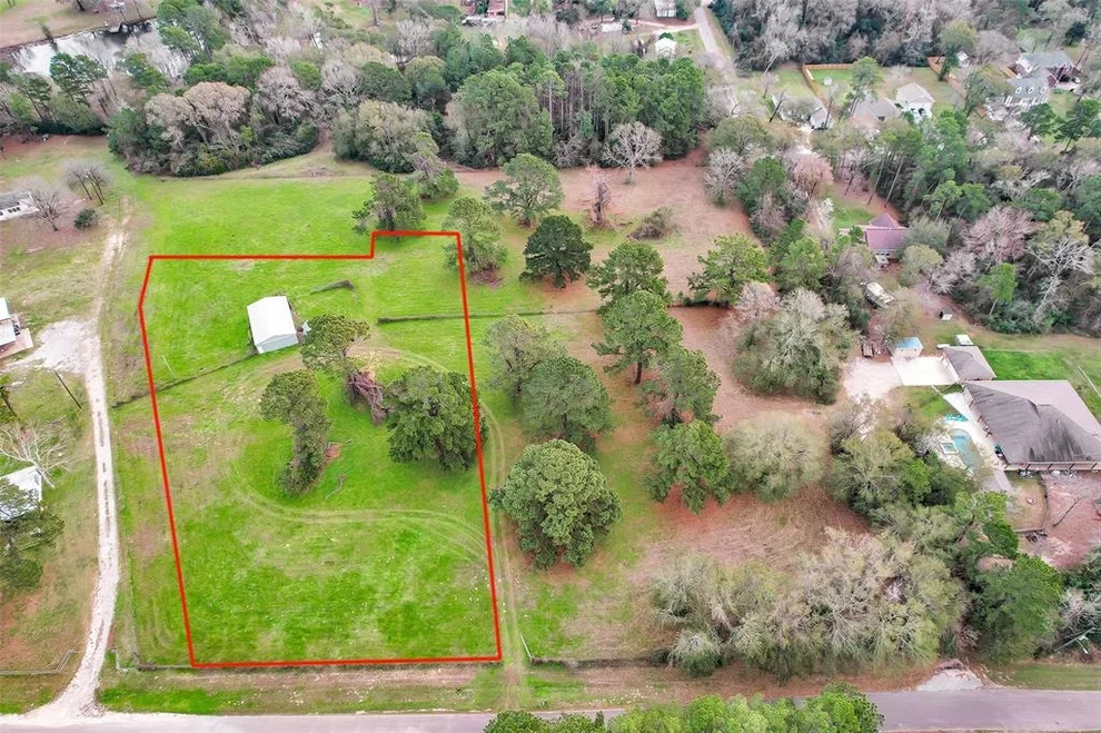 Unit for sale at Lot 1 Paradise Point, Willis, TX 77318