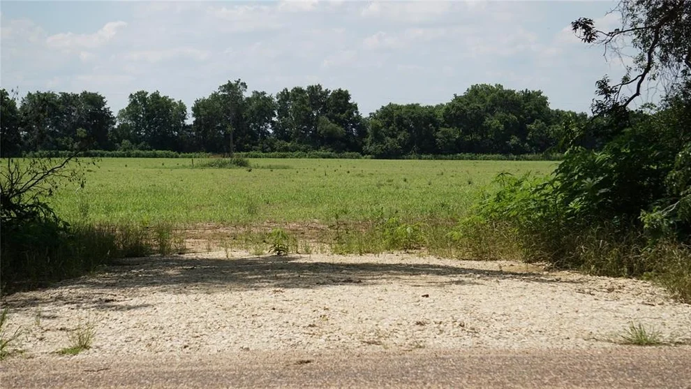 Unit for sale at 806 Cr 328, Caldwell, TX 77836