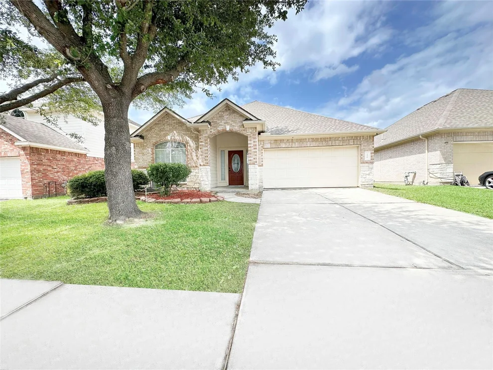 Unit for sale at 2910 Lemmingham Drive, Spring, TX 77388
