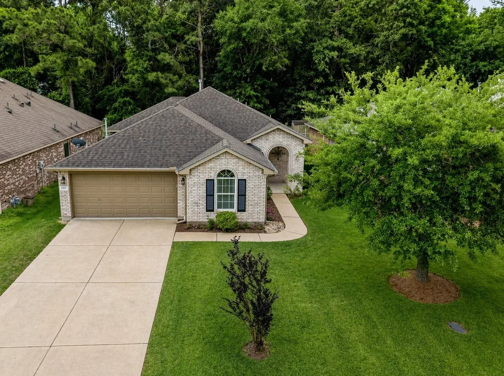 Unit for sale at 6711 Durango Creek Drive, Magnolia, TX 77354