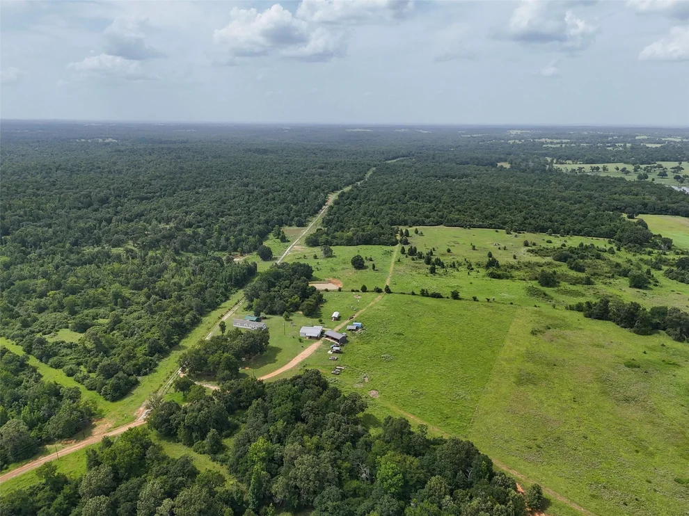 Unit for sale at 225 Private Road 2026, Centerville, TX 75831