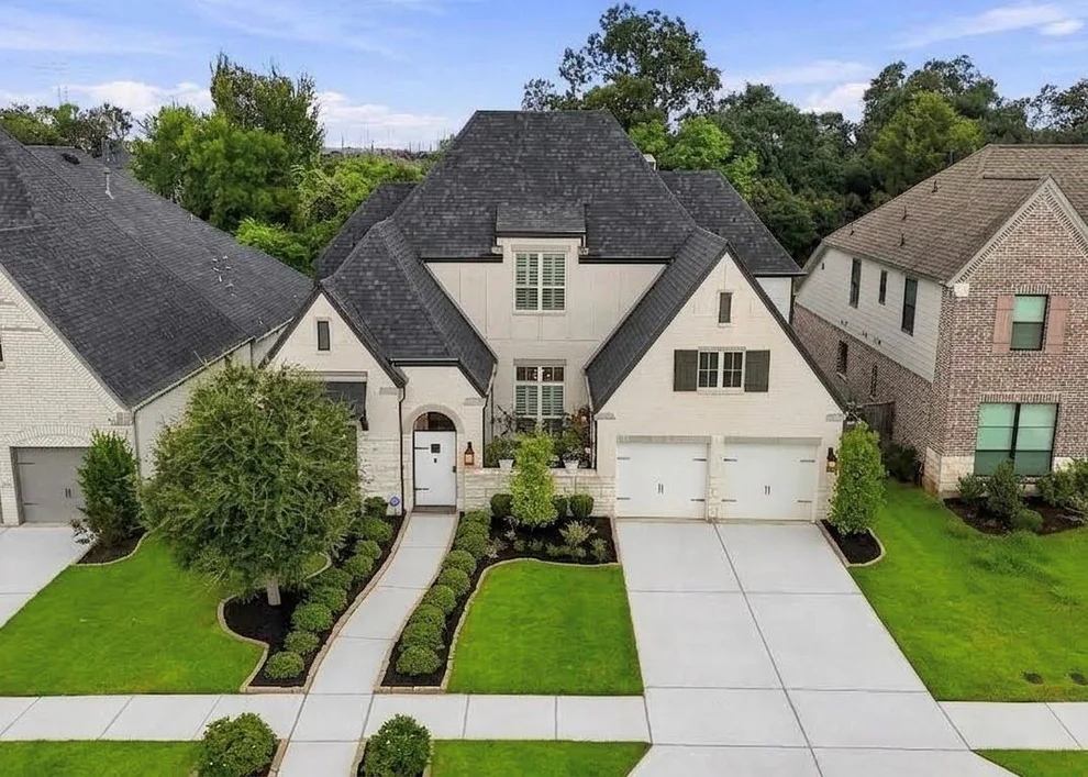 Unit for sale at 2514 Heritage Park Drive, Missouri City, TX 77459