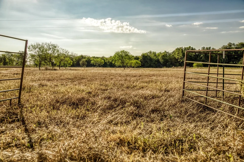 Unit for sale at 460 County Road 328, Caldwell, TX 77836