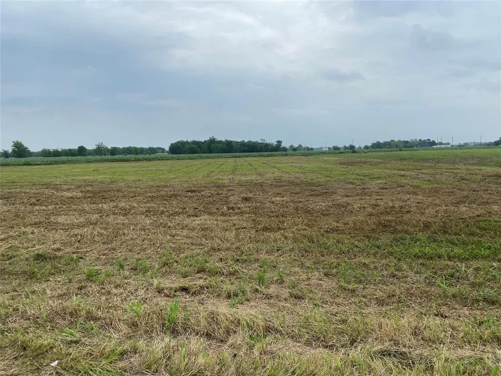 Unit for sale at 5766 Ward Bend Road, Sealy, TX 77474
