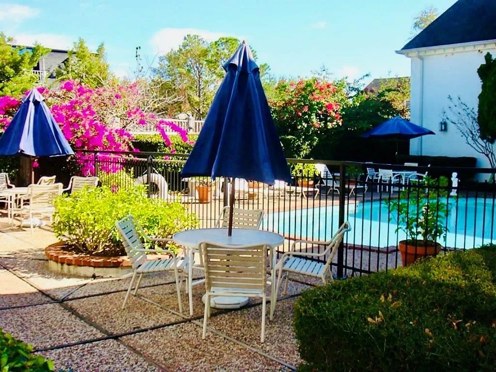 Unit for sale at 2600 Bellefontaine Street, Houston, TX 77025