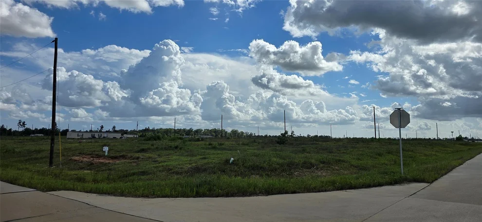 Unit for sale at 364 Road 591513, Cleveland, TX 77327