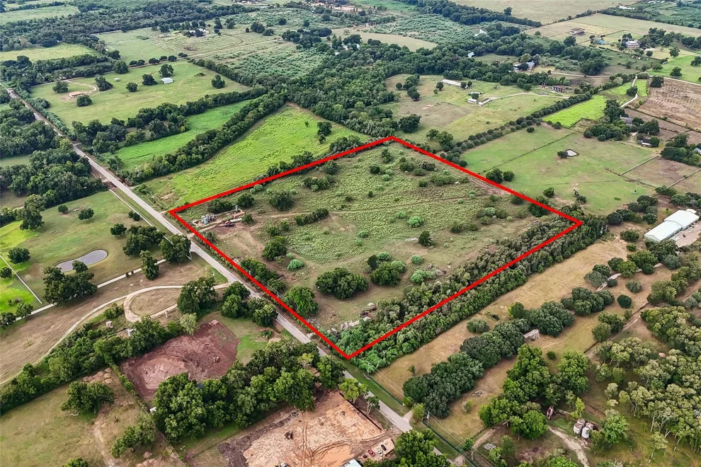 Unit for sale at 1712 Peach Ridge Road, Brookshire, TX 77423