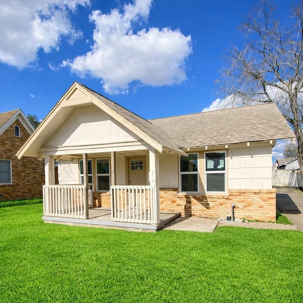 Unit for sale at 1519 Munger Street, Houston, TX 77023