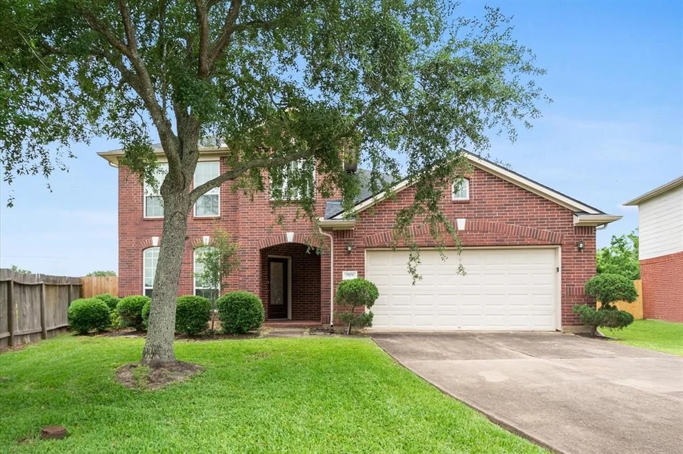 Unit for sale at 3026 Ripple Bend Court, Pearland, TX 77581