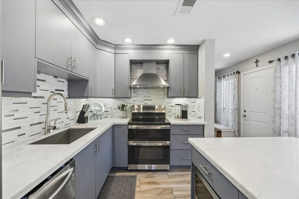 Unit for sale at 1914 Augusta Drive, Houston, TX 77057