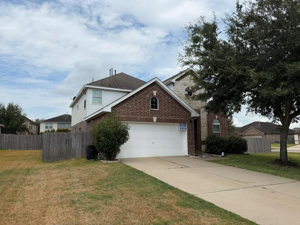 Unit for sale at 5902 Carnaby Lane, Rosenberg, TX 77471