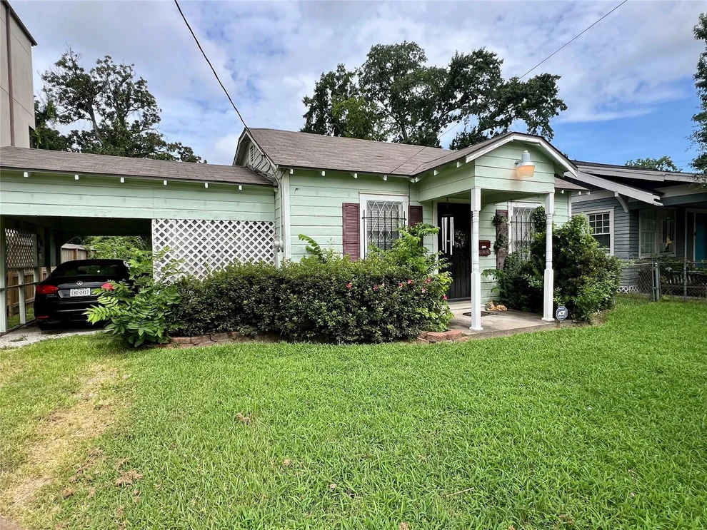 Unit for sale at 2507 Couch Street, Houston, TX 77008