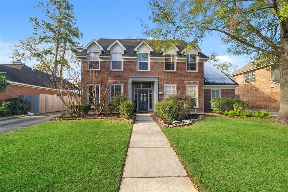 Unit for sale at 3107 Greenwood Glen Drive, Kingwood, TX 77345