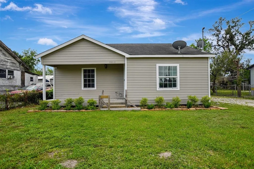 Unit for sale at 6916 Orville Street, Houston, TX 77028
