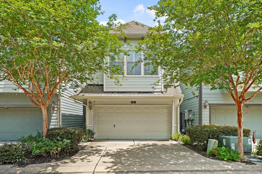 Unit for sale at 1121 Beall Landing Court, Houston, TX 77008