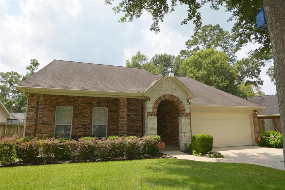 Unit for sale at 1819 Halyard Drive, Crosby, TX 77532