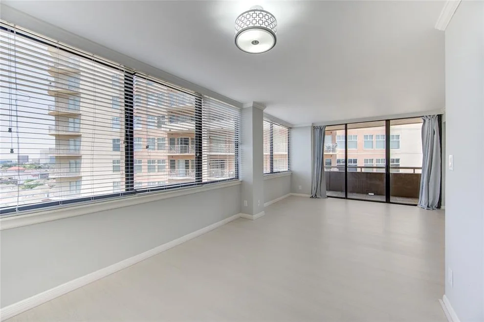 Unit for sale at 3525 Sage Road, Houston, TX 77056