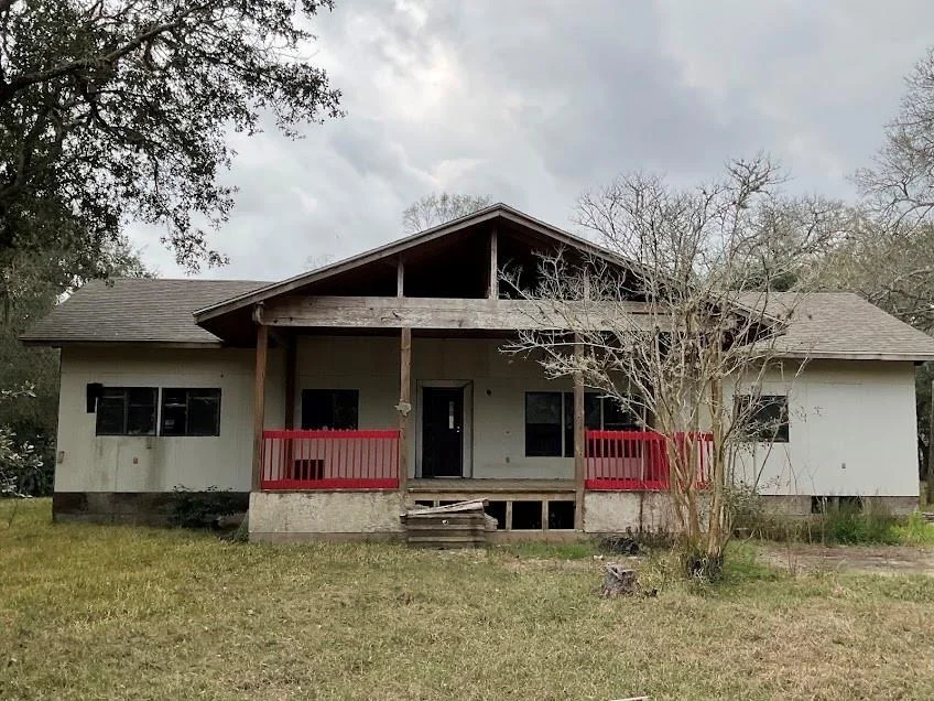 Unit for sale at 108 Bounty Street, Blessing, TX 77419