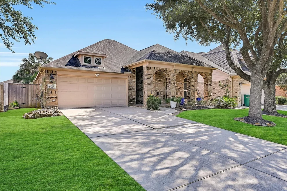 Unit for sale at 2622 Canyon Falls Drive, Manvel, TX 77578