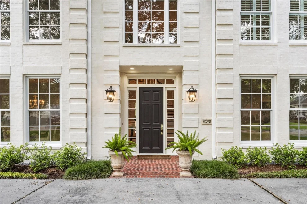 Unit for sale at 10918 Wickline Drive, Houston, TX 77024