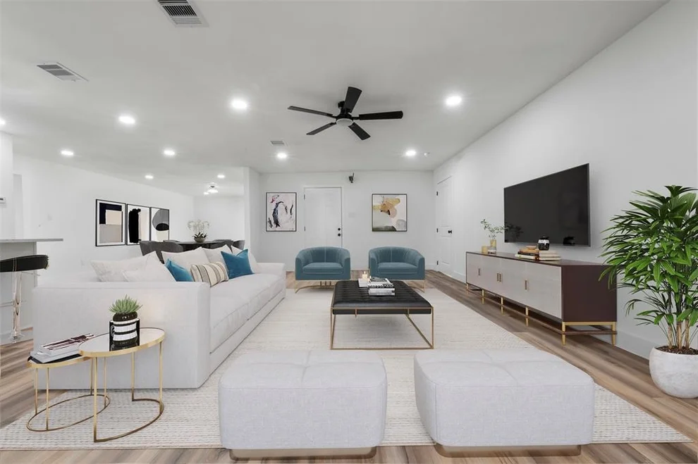 Unit for sale at 6155 Ridgeway Drive, Houston, TX 77033