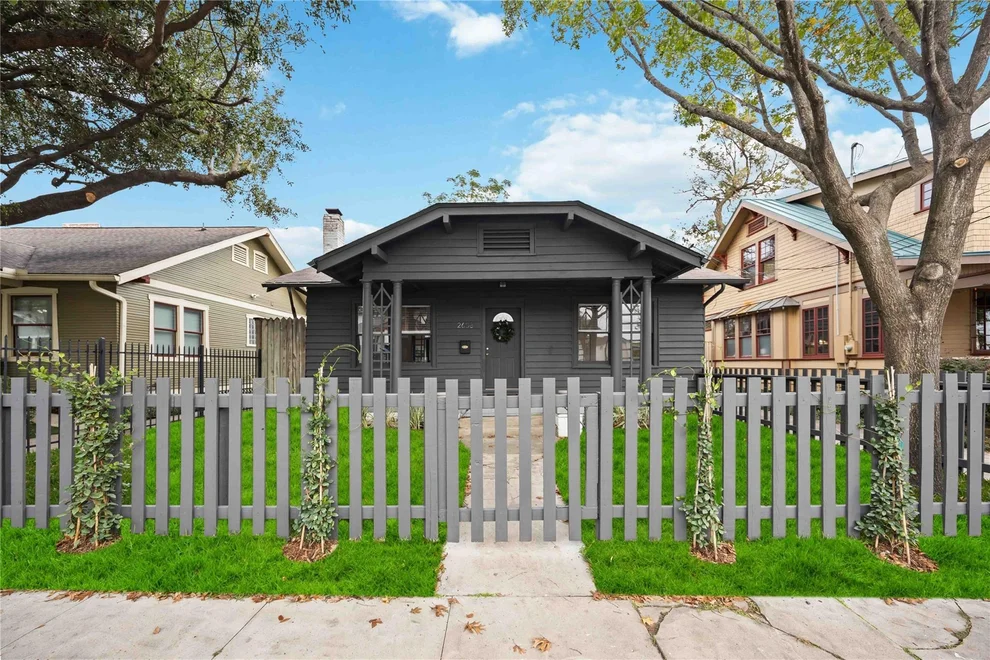 Unit for sale at 2608 Morrison Street, Houston, TX 77009