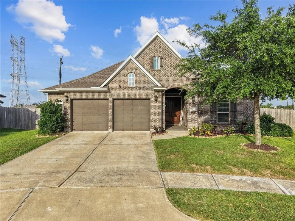 Unit for sale at 2419 Trocadero Lane, League City, TX 77573