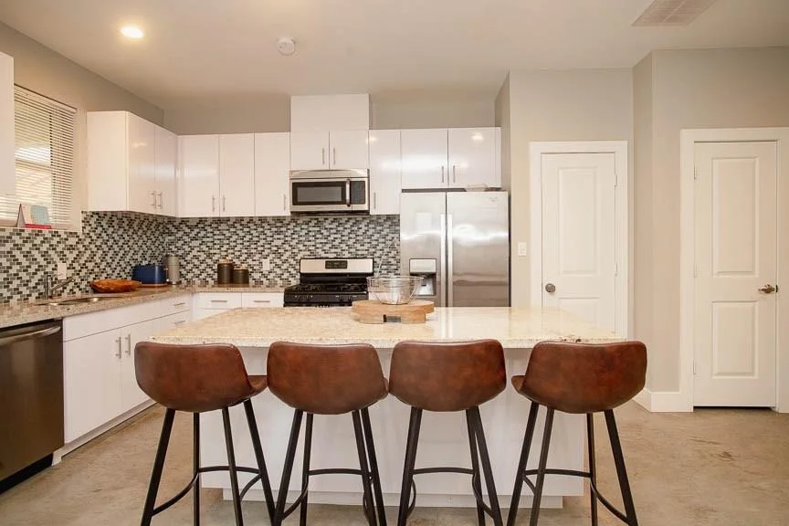 Unit for sale at 119 E 32nd Street, Houston, TX 77018