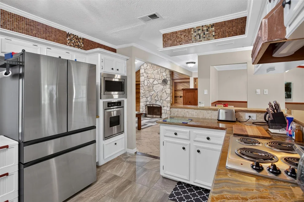Unit for sale at 18311 Shireoak Drive, Houston, TX 77084