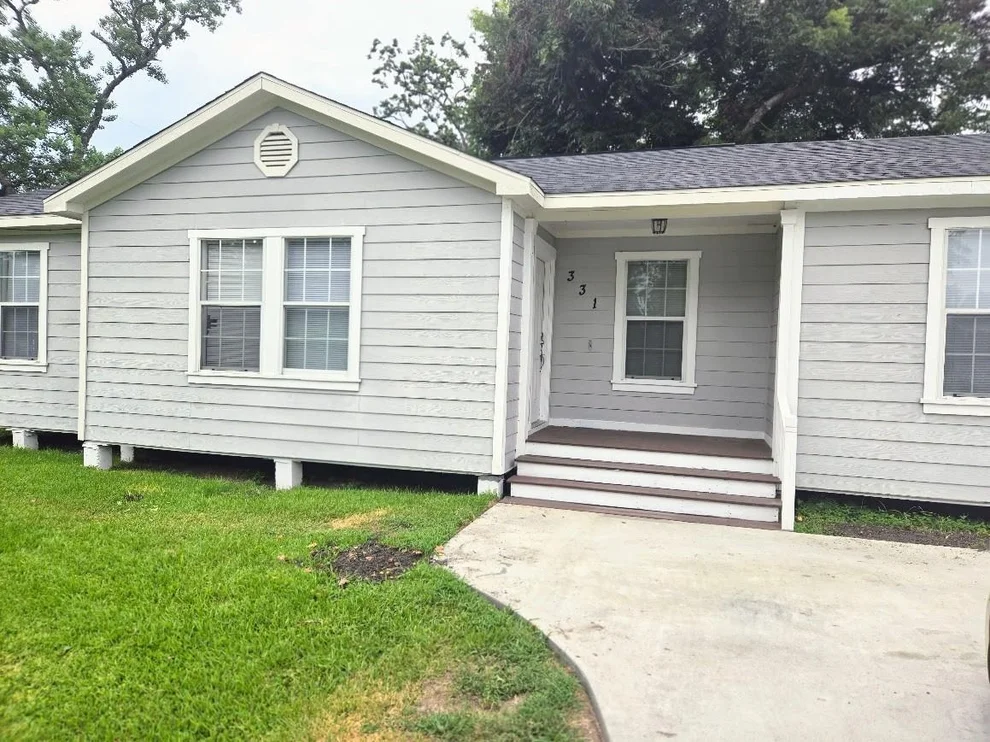 Unit for sale at 331 N Texas Street, Texas City, TX 77591