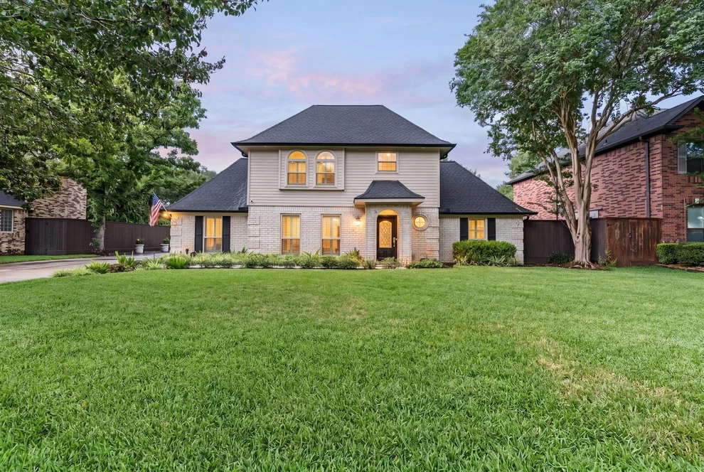 Unit for sale at 15320 Clevedon Lane, Jersey Village, TX 77040