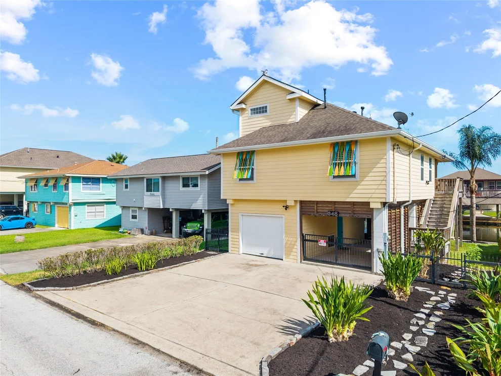Unit for sale at 645 Warsaw Street, Hitchcock, TX 77563