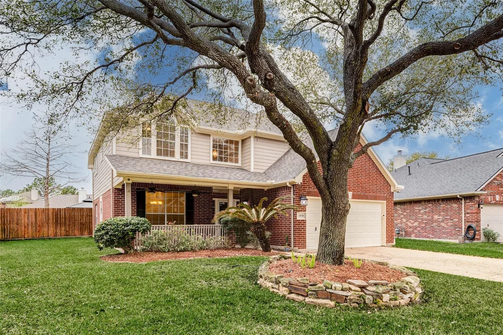 Unit for sale at 8915 Path Green Drive, Houston, TX 77095