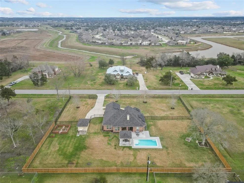Unit for sale at 3412 Tallow Forest Street, Dickinson, TX 77539