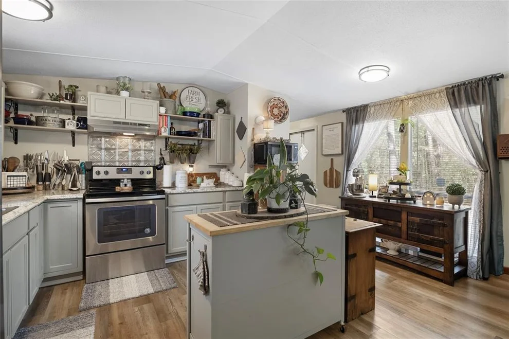 Unit for sale at 1216 Cardinal Lane, Trinity, TX 75862