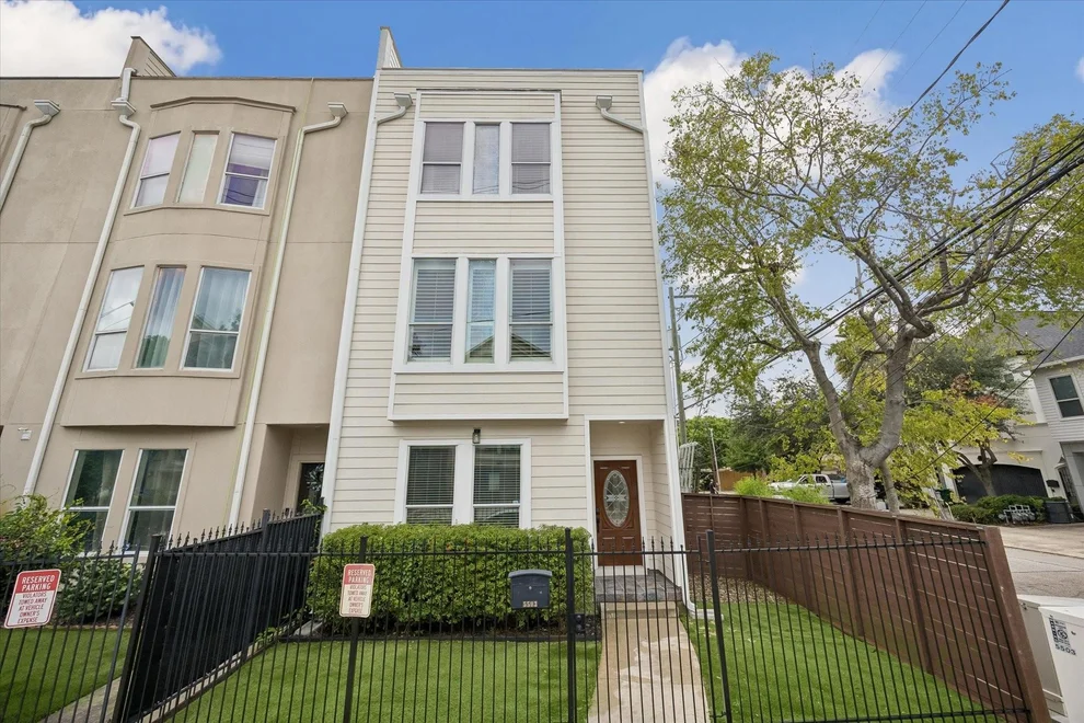 Unit for sale at 5503 Darling Street, Houston, TX 77007