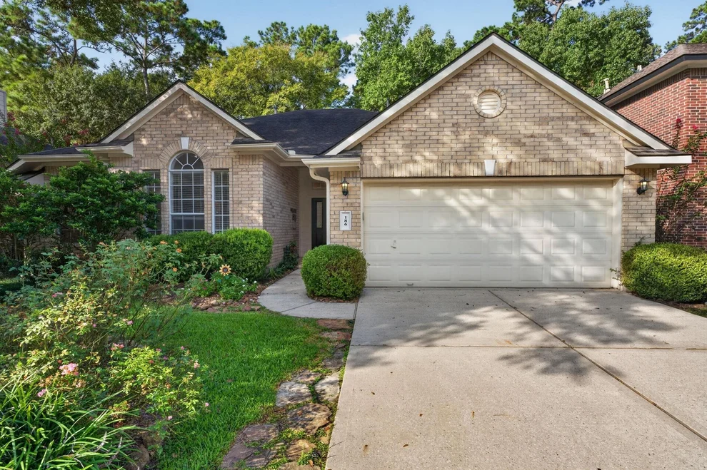 Unit for sale at 186 N Millport Circle, The Woodlands, TX 77382
