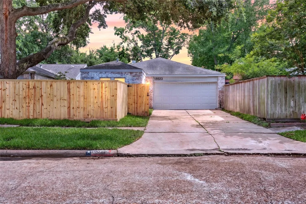 Unit for sale at 18523 Denise Dale Lane, Houston, TX 77084