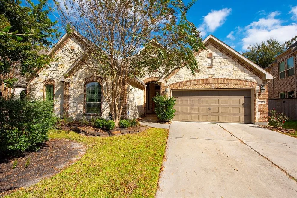 Unit for sale at 139 Haileys Run, Montgomery, TX 77316