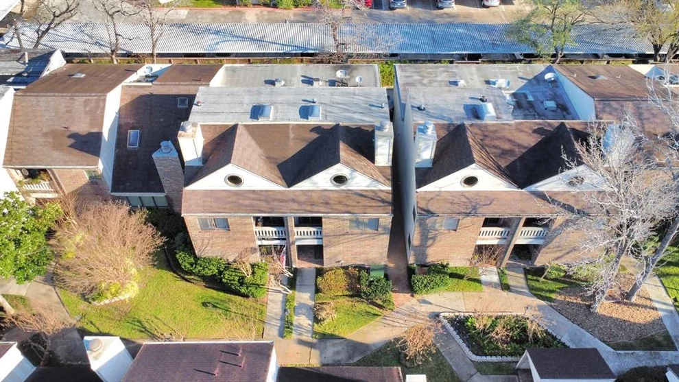 Unit for sale at 1114 Augusta Drive, Houston, TX 77057