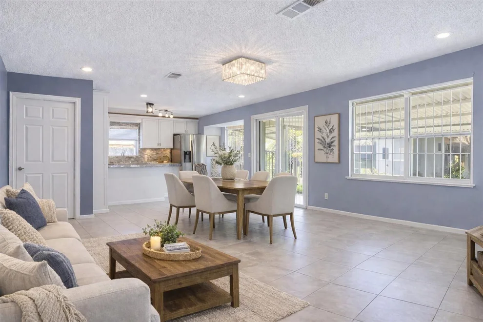Unit for sale at 7118 Heron Drive, Houston, TX 77087