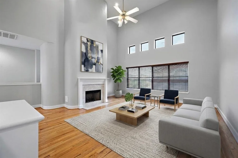 Unit for sale at 8676 Meadowcroft Drive, Houston, TX 77063