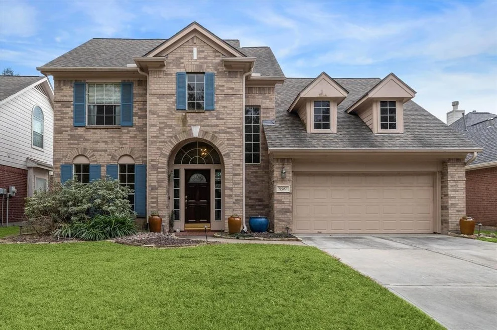 Unit for sale at 9507 Shadow Gate Lane, Houston, TX 77040