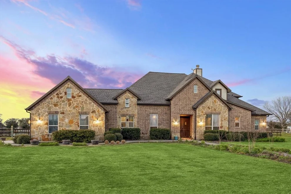 Unit for sale at 123 William Way Street, East Bernard, TX 77435