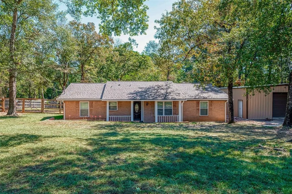 Unit for sale at 7811 Misty Haven Drive, Conroe, TX 77304