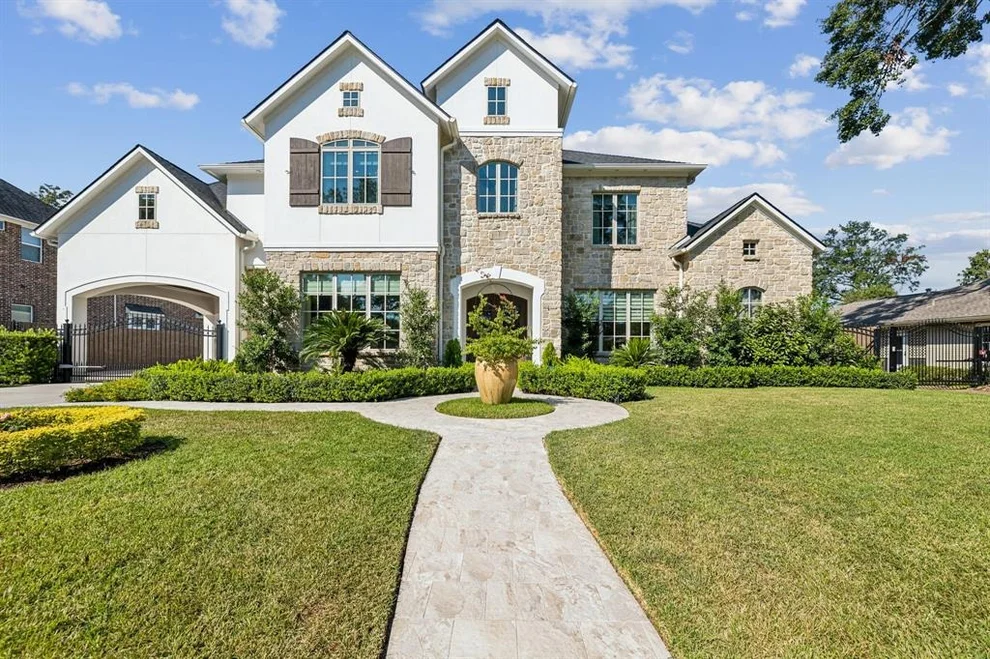 Unit for sale at 5642 Terwilliger Way, Houston, TX 77056