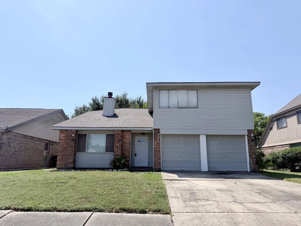 Unit for sale at 16518 Quail Briar Drive, Houston, TX 77489